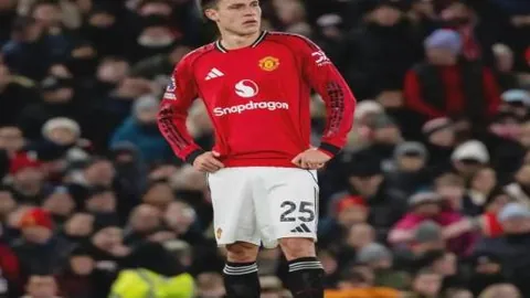 阿尔卡拉斯网球赛顺利挺进16强